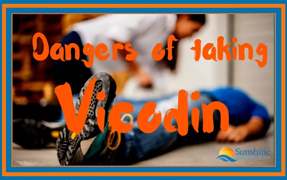 The Dangers of Taking Vicodin (Hydrocodone). | Side Effects & Warnings!